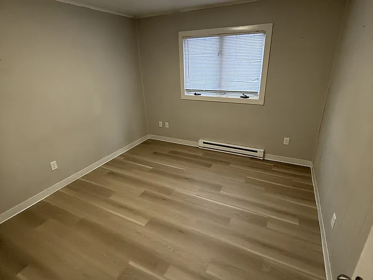 1126-1128 Sunset Ave #1126 — Photo 8