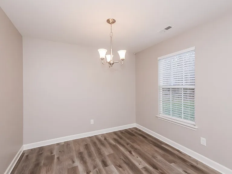 5028 Revelation Way — Photo 6