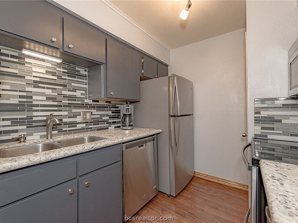 1st image of 904 University Oaks #128