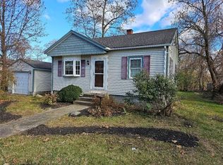 2 Hudson View Dr, Newburgh, NY 12550