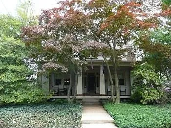 227 Atkins Ave photo 1