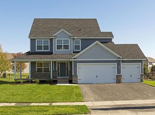 4443 Covey Rd, Minnetrista, MN 55375