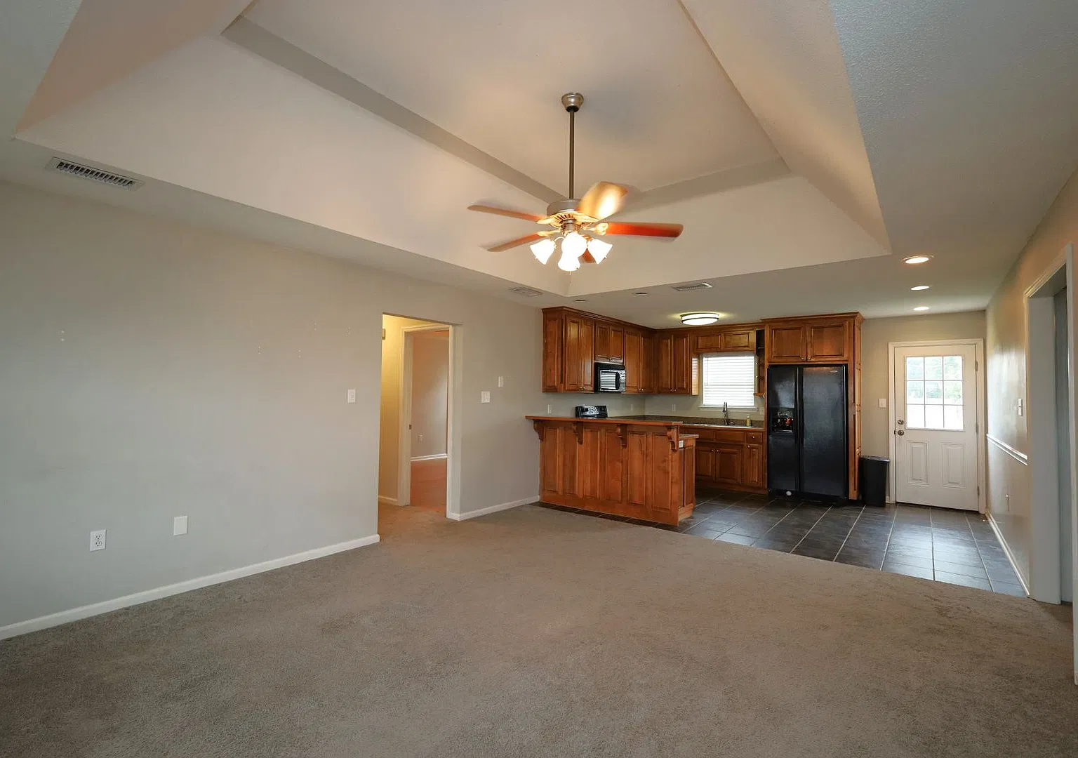 5080 Branch Point Dr — Photo 4
