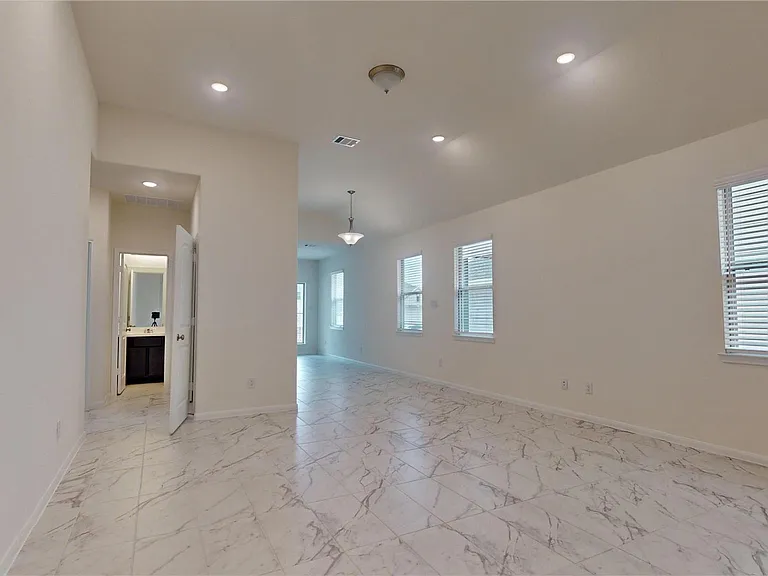 10434 Astor Point Trl — Photo 31