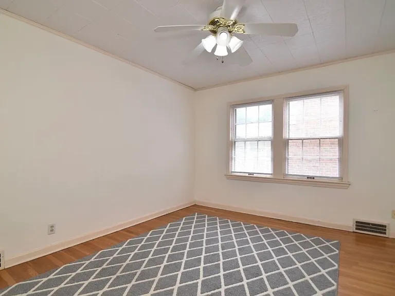 3673 Lynnfield Rd — Photo 5