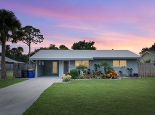 3298 SE Golden Gate Ave, Stuart, FL 34997