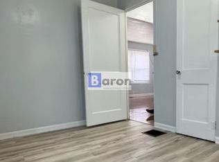2109 S Taylor St, South Bend, IN