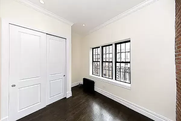 Rented by Avenues Real Estate | media 34