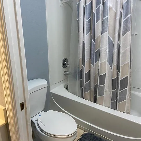 2802 Club Cortile Cir #B — Photo 27