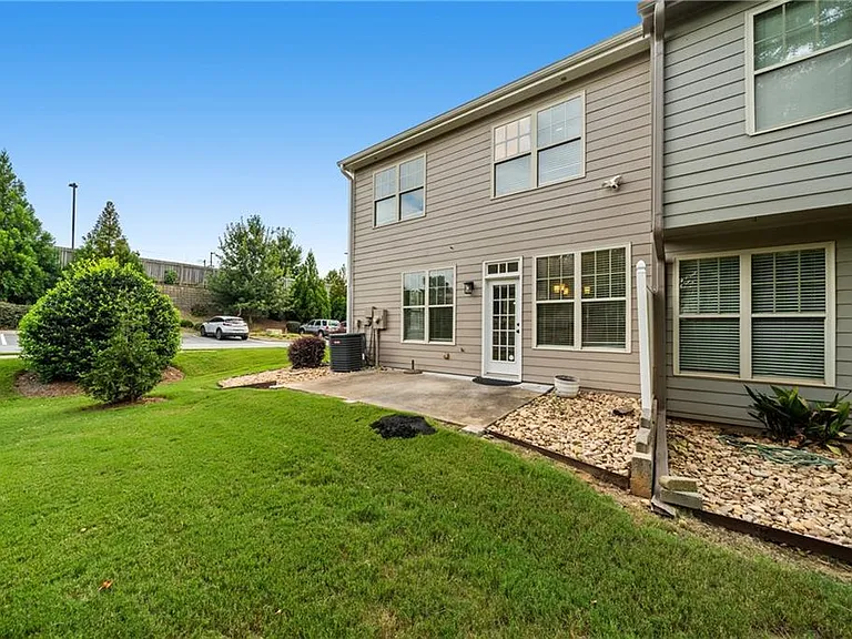 100 Kasey Dr — Photo 27