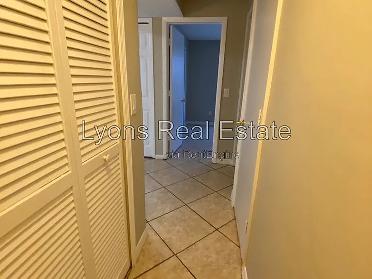 17407 Ellie Dr — Photo 39