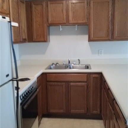 2nd image of 454 Florida Ave APT B