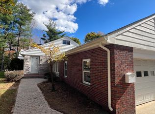 391 Forest Rd, Mahwah, NJ 07430