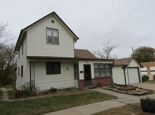 307 Maple St, Friend, NE 68359