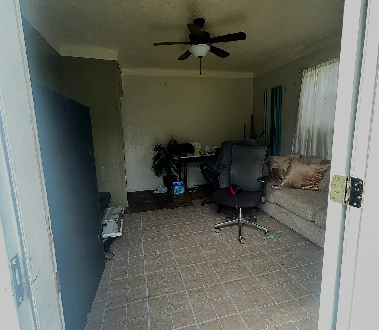 2 bed, 810 sqft, $725 — Photo 2