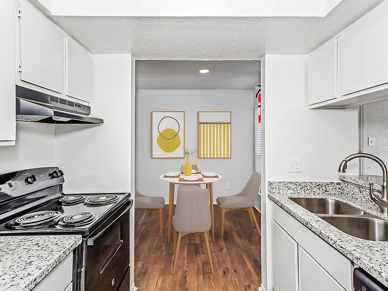 VS Kitchen 1