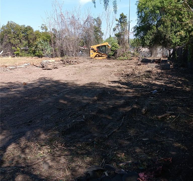 2nd image of 0 Berkeley Ave Lot 13