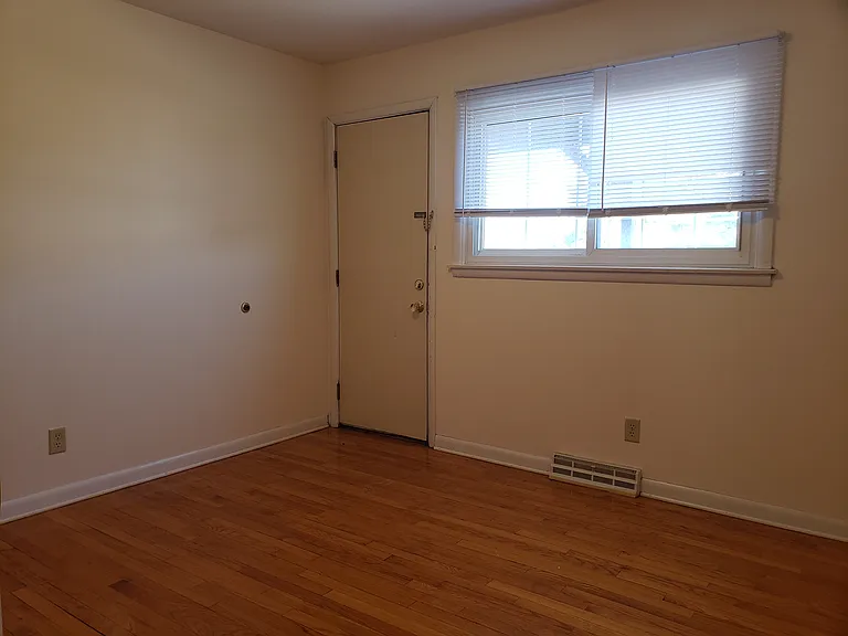 3810 Hoover Dr #1 — Photo 13
