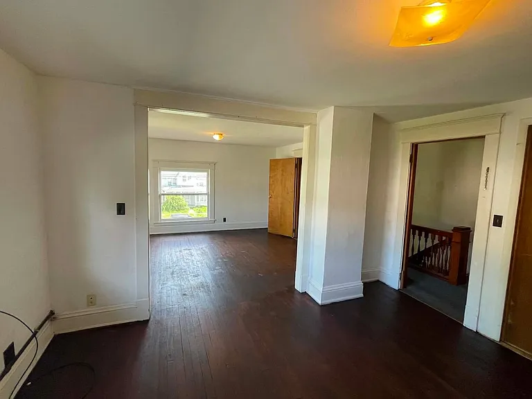 1010 Washington St — Photo 4