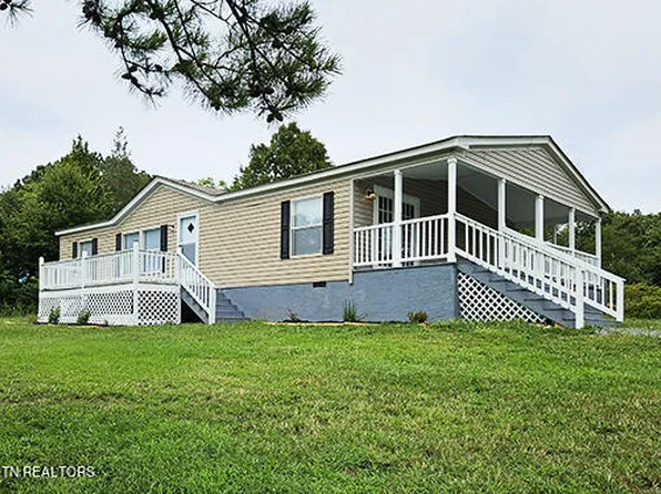 404 Ivy Moore Cir, Decatur, TN 37322