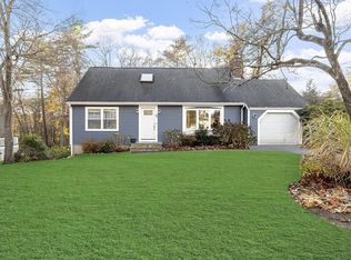 12 Arrowhead Rd, Topsfield, MA 01983