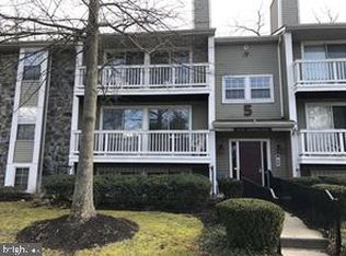 53 Kenwood Dr, Sicklerville, NJ 08081