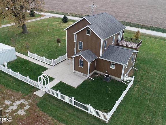 2nd image of 10964 N 75th Ave E