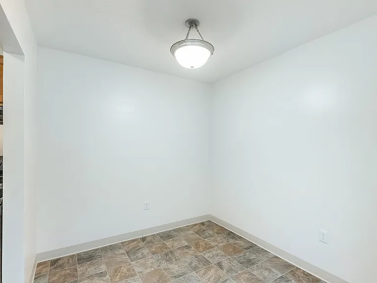Mattox Landing Apartments — Photo 25