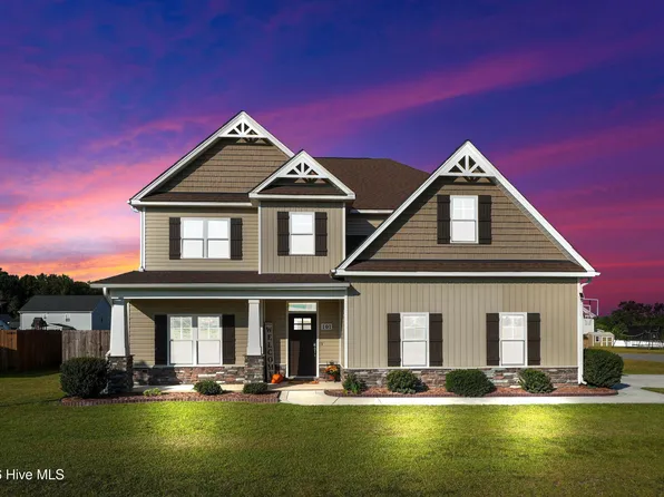 101 Auburn Bay Drive, Pikeville, NC 27863
