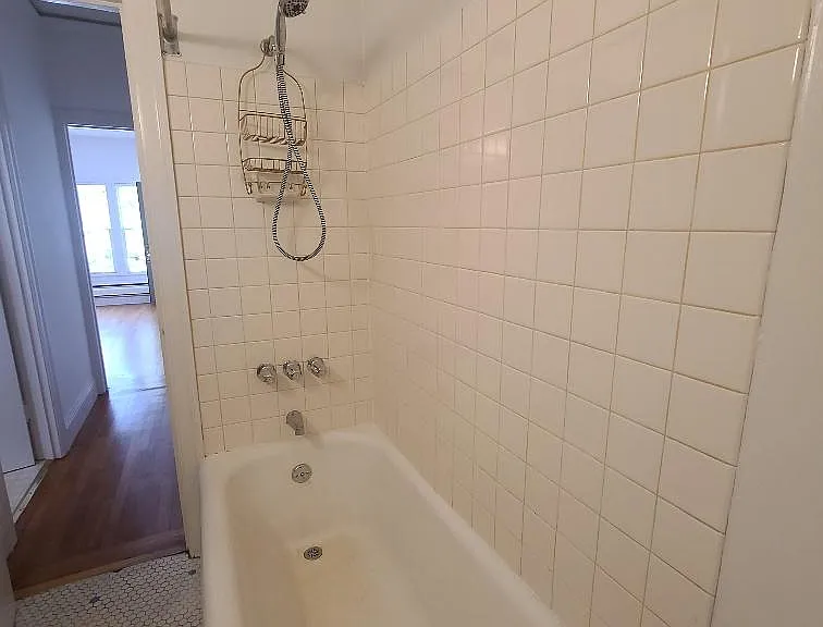 2667 Derby St #7 — Photo 8