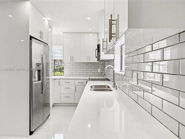 12237 SW 193rd St — Photo 4
