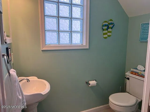 119 Randall Ave #A — Photo 9
