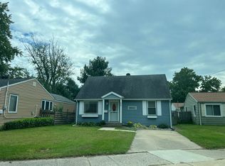 606 Earl Rd, Michigan City, IN 46360