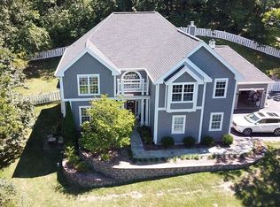 1310 Christmas Valley Dr, Chesterfield, MO 63005