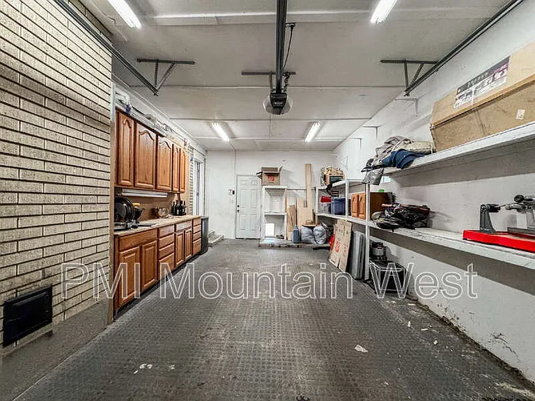 714 W 850 S — Photo 23