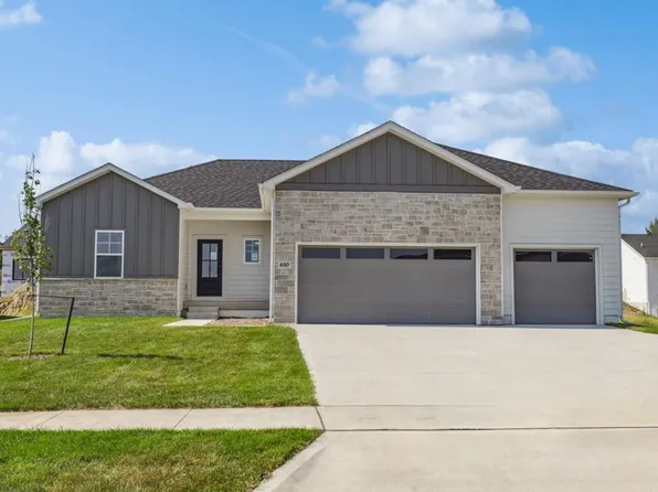 610 NW Concord Ln, Waukee, IA 50263