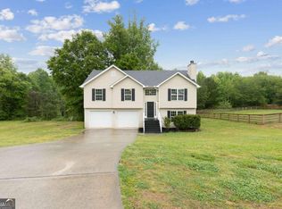 5430 Wg Robinson Rd, Gainesville, GA 30506