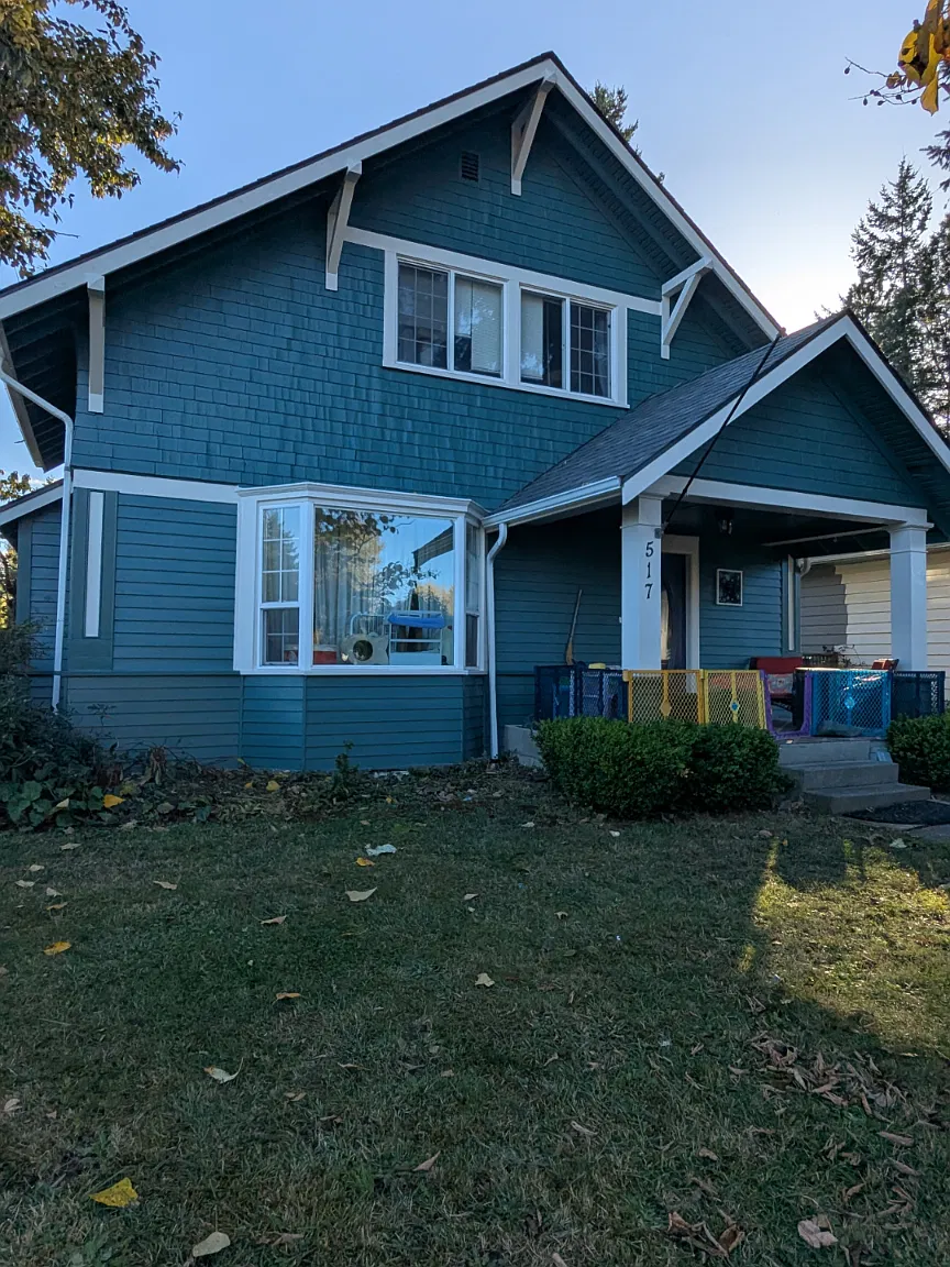 C St, Blaine — Photo 1