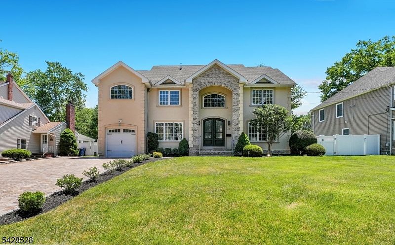 1st image of 49 Hall Dr
