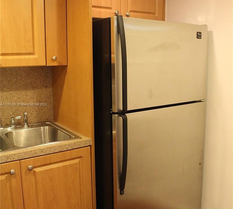 8607 sw 68th st.jpg5