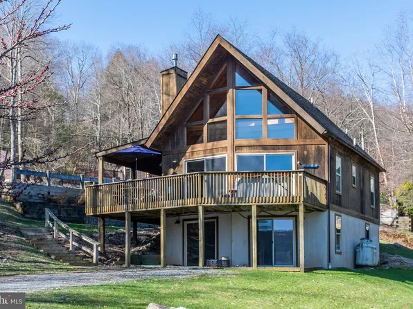 245 Santa Fe Trl, Oakland, MD 21550