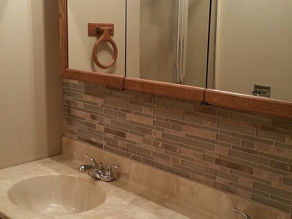 3rd image of 120 W Bruce St