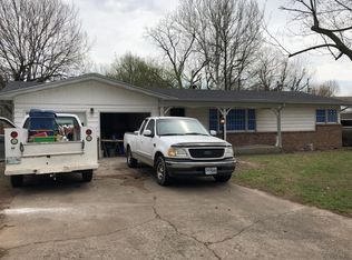 2210 S Florence Ave, Springfield, MO 65807