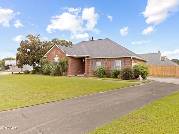 121 Vestige Cir, Lafayette, LA 70508