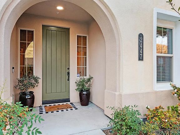 3rd image of 2447 Longstaff Ct