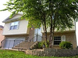 9100 E 124th Ct, Crown Pt, IN 46307