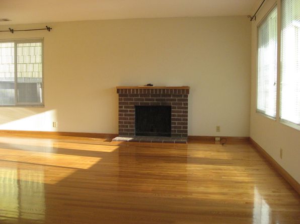 (undisclosed Address)