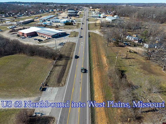 4th image of 1813 Private Road 8650