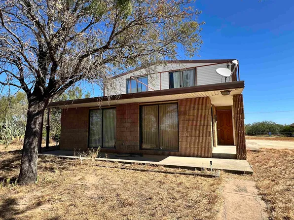 232 Bluff Dr, Zapata, TX 78076