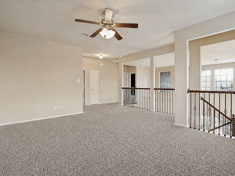 1305 Lone Pine Dr — Photo 13